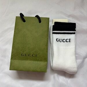 Gucci White Crew Socks with Black Trim and Logo